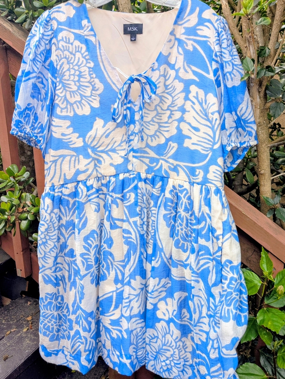 MSK Light Blue & Cream Floral Tiered Flowy Dress, Large
